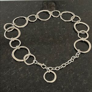 Elegant Silver Circle Link BELT!